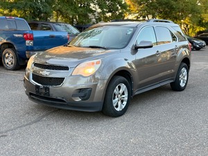 lot 10 image: 2011 CHEVROLET EQUINOX LT All Wheel Drive  2 Owners (NO RESERVE)