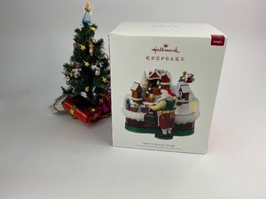 lot 60 image: 2018 Hallmark Keepsake Christmas Ornament Santas Magic Train