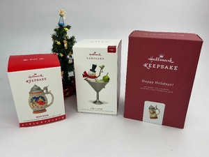 lot 69 image: 3 Hallmark Keepsake Christmas Ornaments