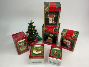 lot 118 image: 6 Hallmark Keepsake Christmas Ornaments