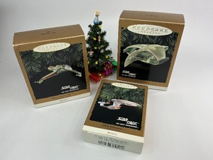 lot 131 image: 3 Star Trek Hallmark Keepsake Christmas Ornaments