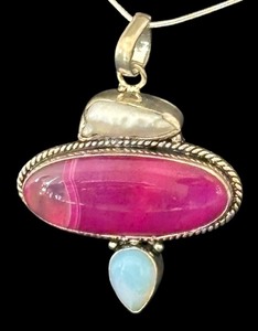 lot 9R image: Sterling Silver Necklace with Dyed Pink Agate and Moonstone Pendant