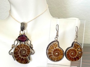 lot 31JJ image: Ammonite Fossil Sterling-Style Pendant and Earrings Set