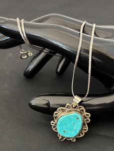 lot 53R image: Sterling Silver Turquoise Pendant Necklace