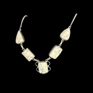 lot 77R image: Sterling Silver Necklace with White Howlite Stones