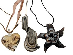 lot 74J image: Set of 3 Art Glass Pendants with Abstract Designs
