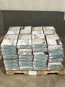 lot 4 image: Large LOT of Glacier Bay Faucets, Untouched (Great for eBay resellers)