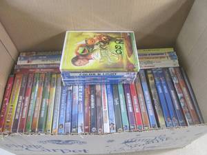 lot 43 image: (EW6) Assortment of Kids DVD Movies...