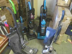 lot 60 image: (RM4) 8 Vacuum Cleaners Kirby Bisse...