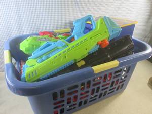 lot 81 image: (RM5) Laundry Basket Full of Assort...