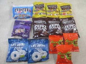 lot 100 image: (B-1) Assorted Bags of Candy Past D...