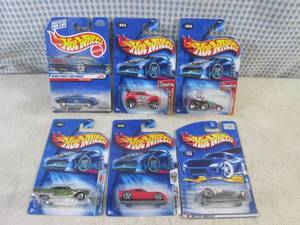 lot 101 image: (EC1) Assorted Hot Wheels in Packag...