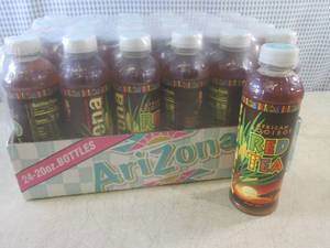 lot 118 image: (C-1) 24-Pack of Arizona African Ro...