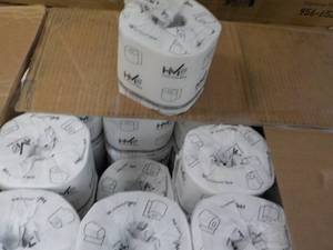lot 18 image: Highmark Eco 80 Individually Wrappe...