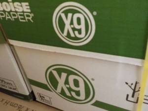 lot 34 image: Boise X-9 White 5000 Sheets 8.5 x 1...