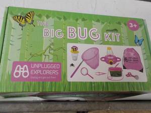 lot 109 image: The Big Bug Kit...