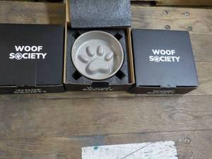 lot 143 image: 3 Woof Society Dog Bowls 6 Diamete...