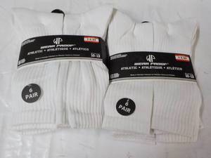 lot 158 image: 12 pair size 10-13 White Athletic S...