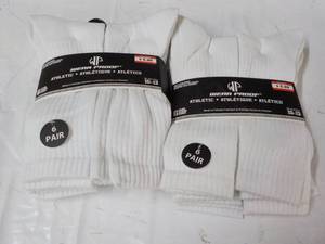 lot 159 image: 12 pair size 10-13 White Athletic S...