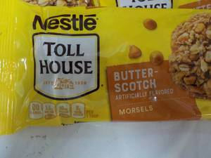 lot 212 image: 5 Nestle 11 oz bags Butterscotch Mo...