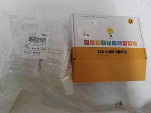 lot 230 image: 6 pair size 2T-3T White Triple Roll...