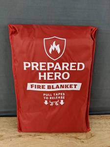 lot 41F image: Prepared Hero Fire Blanket 39 x 39 - Brand New