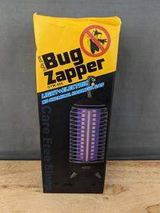 lot 321 image: Electric Bug Zapper Outdoor Insect Trap - Brand New