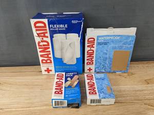 lot 117 image: Band-Aid First Aid Gauze & Bandages - Brand New