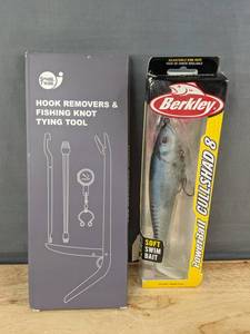 lot 38F image: Snail Trail Hook Removers & Fishing Knot Tool  Berkley PowerBait CullShad 8 - Brand New