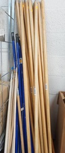 lot 7 image: Handles
