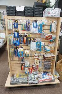lot 70 image: hardware lot