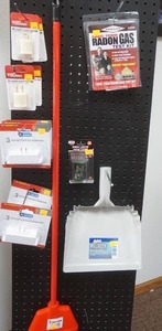 lot 91 image: Radon Test Kit, Socket Adaptors, Broom, Dust Pan