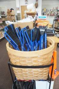lot 113 image: Display Basket & Snow Scraper Brushes