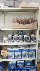 lot 142 image: Miller Lite Glasses, Steins, American Expeditions Flasks, Corona Extra Flags