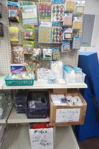 lot 200 image: Crafts and Office Supplies
