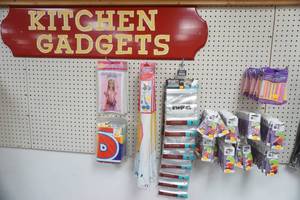 lot 211 image: Kitchen Gadgets Sign (wood) Kids Bday Decor