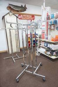 lot 223 image: Clothing Rack on Wheels