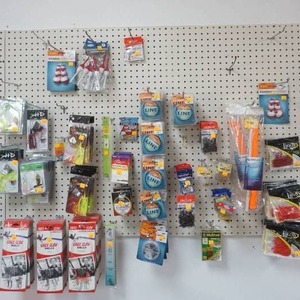 lot 231 image: Fishing Tackle