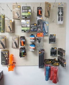 lot 247 image: Folding Knives, Rope, Other Camping and Hunting Tools and Supplies
