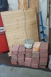 lot 315 image: Brick & Wood