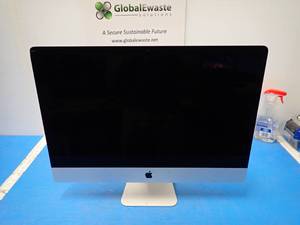 lot 10 image: Apple&nbspiMac18,3 A1419 MNE92LLA AIO PC &nbspINTEL CORE I5-7600K 3.8 Ghz  16GB DDR4 SDRAM  121GB  2TB HD  Includes IOS and power cable  minor cracked glass