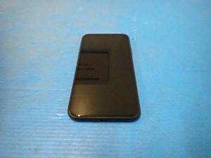 lot 29 image: Apple&nbspIphone 11 A2111  64GB of storage  Cellular Carrier Unlocked  Includes Charging Cable  Minor scratches on screen 