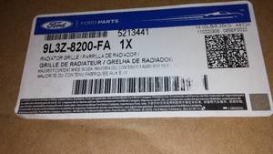 lot 4 image: FO 9L3Z-8200-FA GRIUEASSY-RADIAT