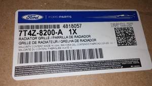 lot 6 image: Ford 7T4Z-8200-A Grille - Bumper 2007-2010 Ford Edge