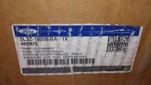 lot 22 image: Ford 5L3Z-16006-BA Fender Assembly - Front 2004-2008 Ford