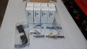 lot 57 image: Valve - Inlet 1999-2019 Ford (12),Variety Pack