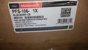 lot 140 image: Sender And Pump Assembly 1999-2004 Ford