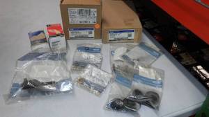 lot 78 image: Injector Assembly 2007-2008 Ford ,Bundle of Items