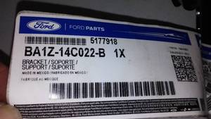 lot 88 image: Bracket 2011-2015 Lincoln MKX
