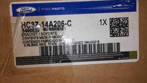 lot 89 image: Wiring Connector Bracket 2017-2019 Ford